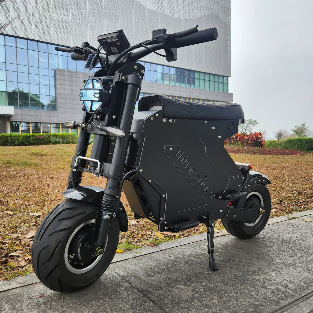 Scooter électrique  GEOFOUGHT Molo 5  | 5000W à 1500W 72V | Jusqu’à 180 km