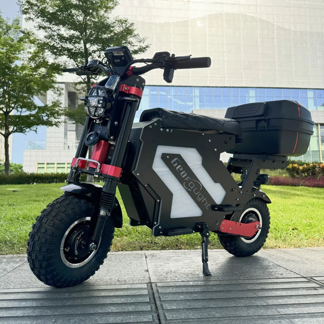 Scooter électrique  GEOFOUGHT Molo 5  | 5000W à 1500W 72V | Jusqu’à 180 km