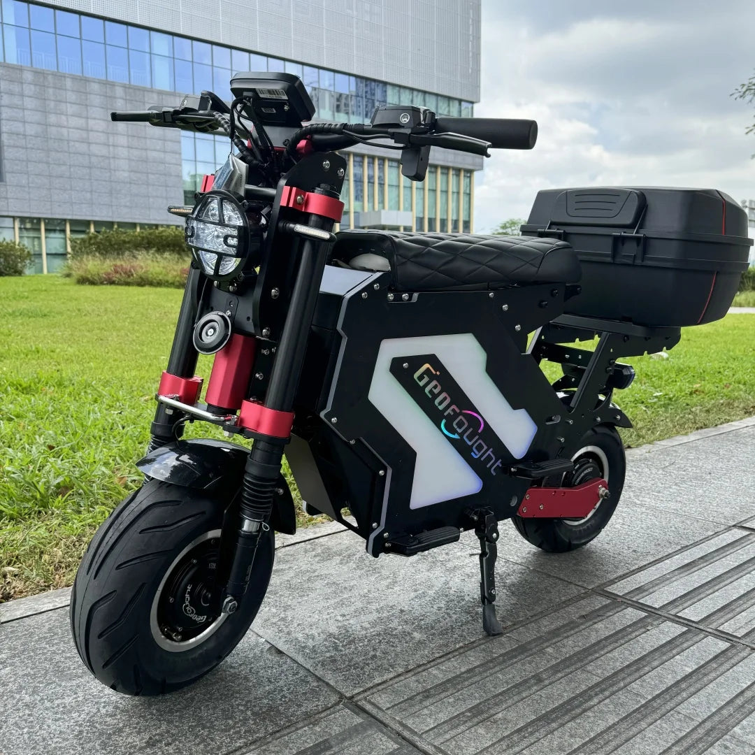 Scooter électrique  GEOFOUGHT Molo 5  | 5000W à 1500W 72V | Jusqu’à 180 km