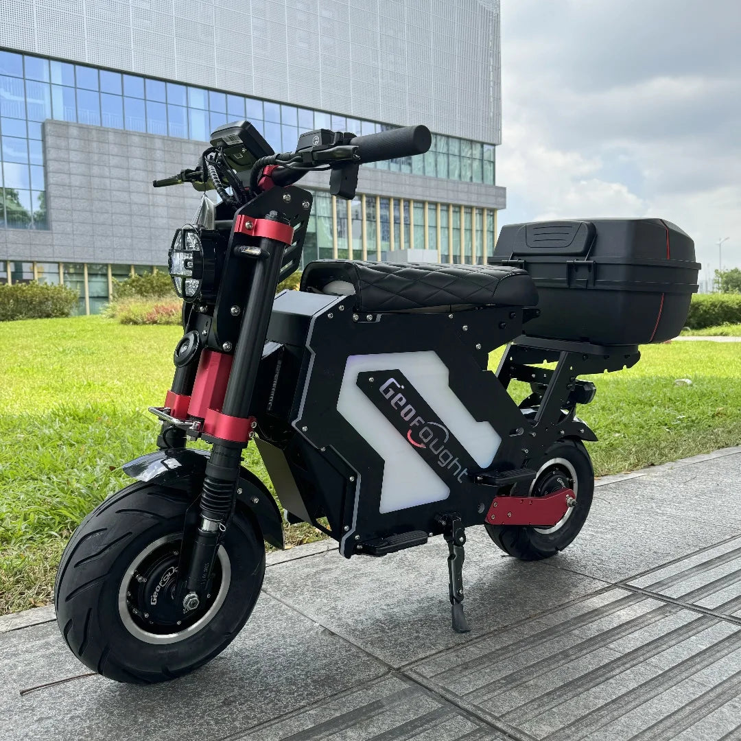 Scooter électrique  GEOFOUGHT Molo 5  | 5000W à 1500W 72V | Jusqu’à 180 km