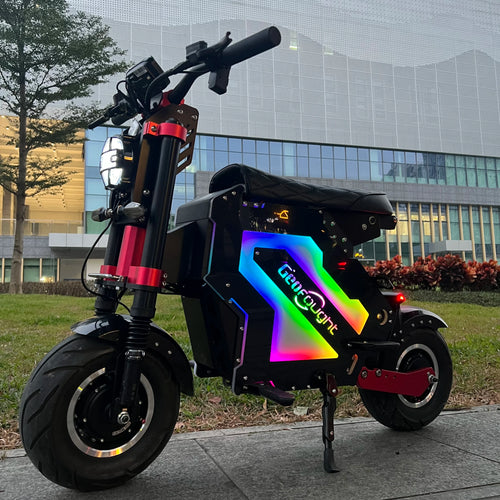 Scooter électrique  GEOFOUGHT Molo 5  | 5000W à 1500W 72V | Jusqu’à 180 km